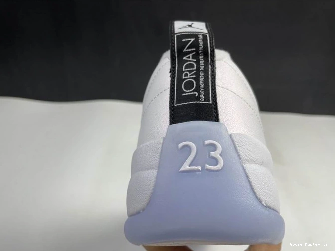DB0733-190 12 LOW JORDAN AIR (2021) RETRO EASTER 0812